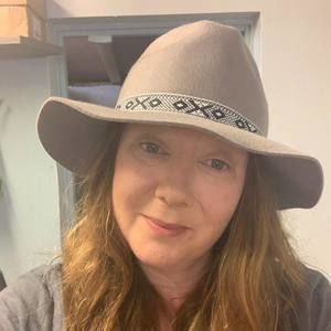 Meet your Posher, Camille